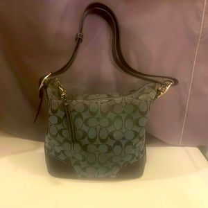 Coach Tote in Signature Canvas No.H3K-6347